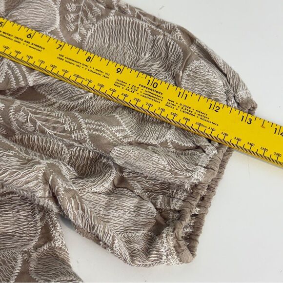 Solitaire Embroidered Short Sleeve Blouse M NWT - Picture 8 of 9